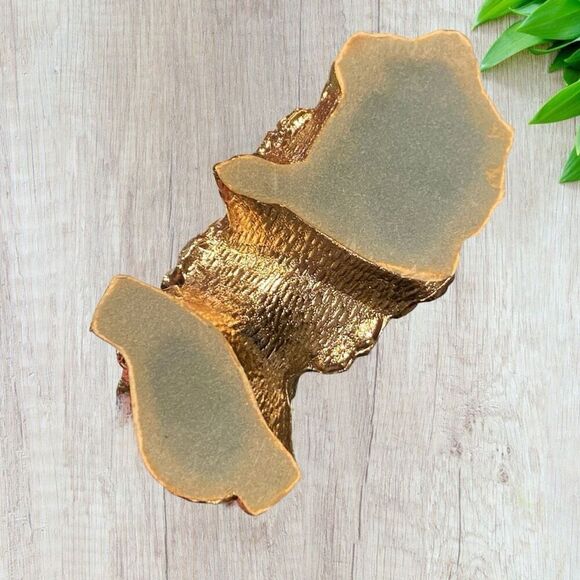 Vintage Enesco Birds Sitting in A Tree Base Salt And Pepper Shaker Set - Picture 9 of 10